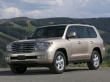 Вместительный Toyota Land Cruiser 200