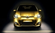 Toyota Auris 5door: Золотая девочка