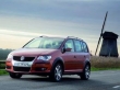 Обновленный Volkswagen Cross Touran