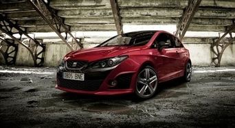 Seat представила хэтчбек Ibiza с «черным ртом»
