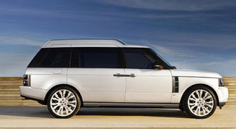 Range Rover превратился в самолет для шейхов