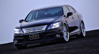 Wald-овый тюнинг Lexus LS600hL