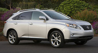 Новые седан и кроссовер от компании Lexus