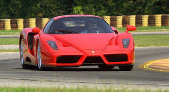 Компания Ferrari готовит новую версию модели Enzo – суперкар 599 HY-KERS