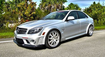 Дизайн-студия Renntech презентует свое видение модели C63 AMG Mercedes-Benz