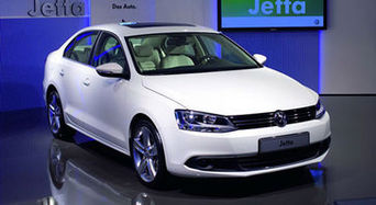 Volkswagen выпустил новую версию седана Jetta - R