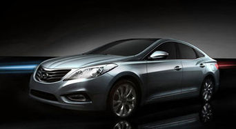 Hyundai продемонстрировал фото интерьера Grandeur
