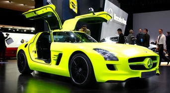 Руководство Mercedes запустит серийное производство электрокара