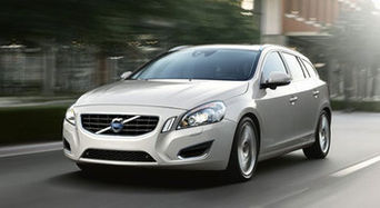 Volvo покажет новый гибридный универсал