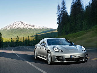 Премьера самого мощного хэтчбека Porsche Panamera намечена на апрель