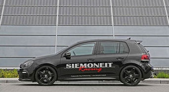 Оттюнингованный Volkswagen Golf R