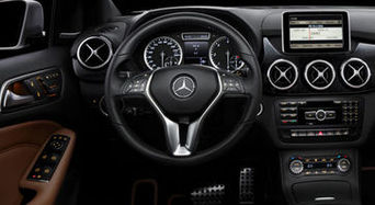 Уже известен интерьер нового Mercedes-Benz B-класса