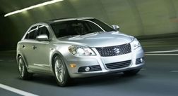 Suzuki официально представил новый седан Kizashi