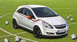 Специальная версия Corsa Opel для футбольных фанатов