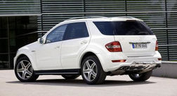 "Заряженный" внедорожник ML 63 AMG от Mercedes посвежел