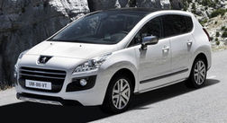 Прошла официальная презентация серийной версии Peugeot 3008 HYbrid4