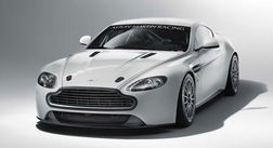 Обновленный гоночный Aston Martin Vantage