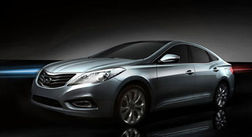 Hyundai продемонстрировал фото интерьера Grandeur