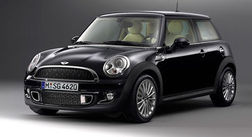 Интерьер для спецсерии MINI Cooper S сделают вручную