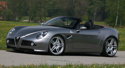 Модифицированный Alfa Romeo 8C