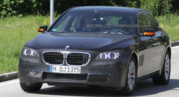 Продолжаются испытания обновленного BMW 7