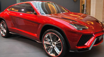 Состоялся дебют Lamborghini Urus в Москве