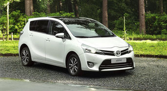 Toyota вдохнула жизнь в Verso