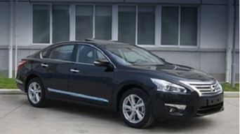 Появились первые фотоснимки обновленного Nissan Teana