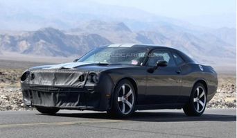 Новый Dodge Challenger обзаведется 640-сильной версией