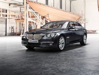 BMW выпустила конкурента Bentley