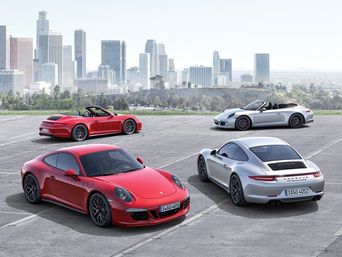 Porshe представила публике новую версию спорткаров 911
