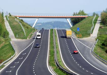 В Украине начинается строительство концессионных дорог