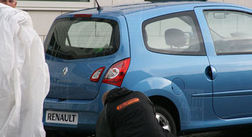 Renault позаботится о малоимущих