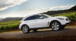 Infiniti отказывается от работы с моторами V8