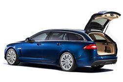 Для любителей быстрой езды, компания Jaguar готовит невероятный сюрприз