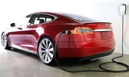 Уникальная змееподобная зарядка Tesla сможет самостоятельно подключаться к автомобилю