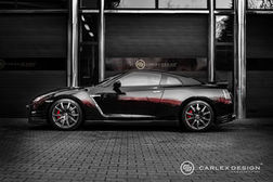 Nissan GT-R с салоном для самураев от Carlex Design