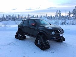 Nissan Juke Nismo RSnow на гусеничном ходу (Видео)