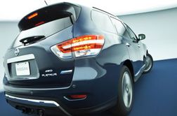 В Nissan решили отказаться от гибридных внедорожников