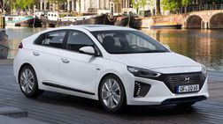 В Украине стартует продажа гибридных и электро Hyundai IONIQ