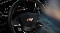 Самые скоростные Кадиллаки достигли скорости в 320 км/ч